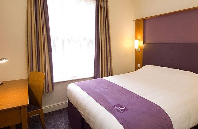 Premier Inn Birmingham Airport Sleep Park Fly www.birminghamparking.com